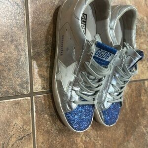 Golden goose size 38 like new